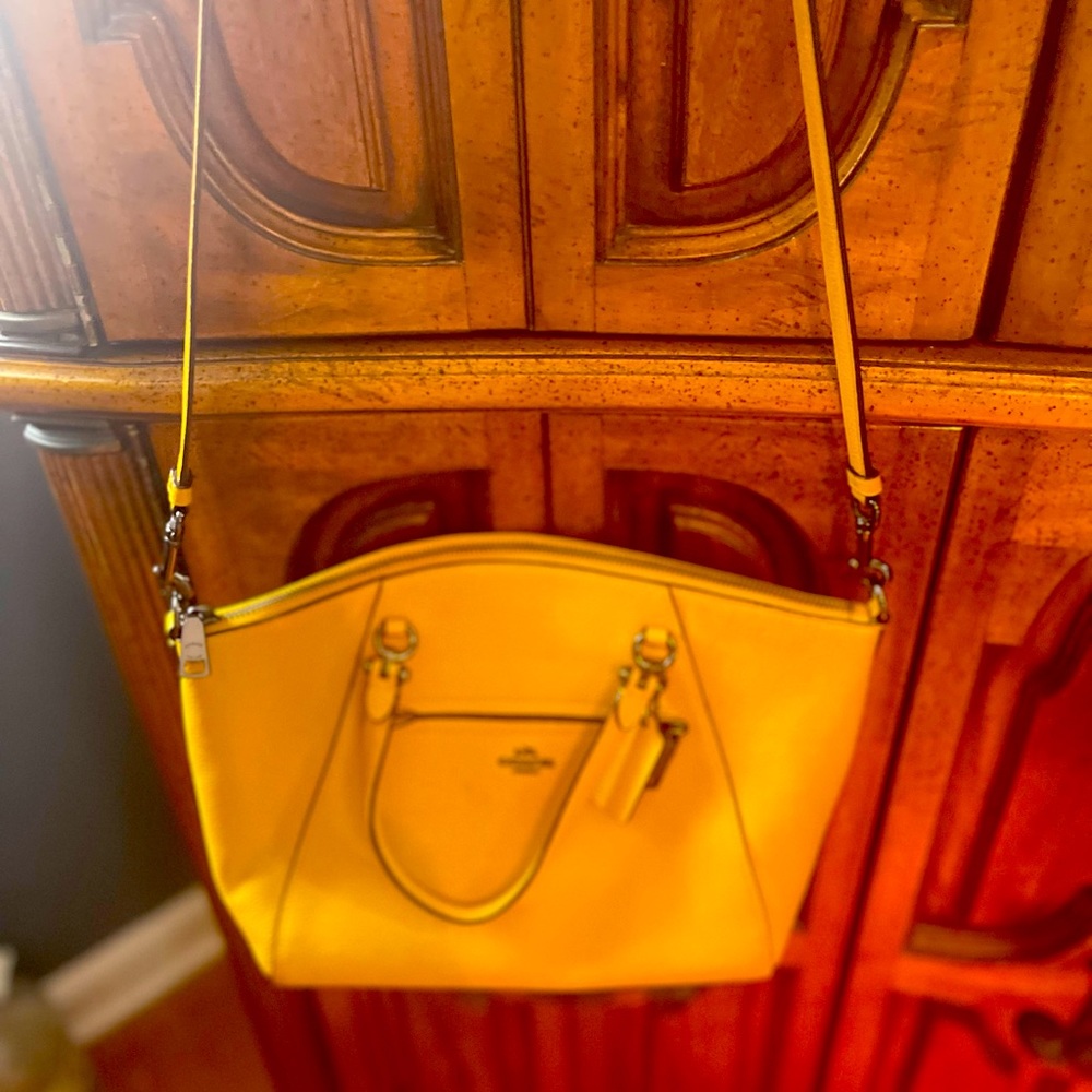 Coach Prairie Mustard Yellow Gold Crossbody Satchel Bag